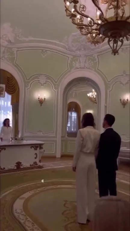 Церемонию продолжать нельзя