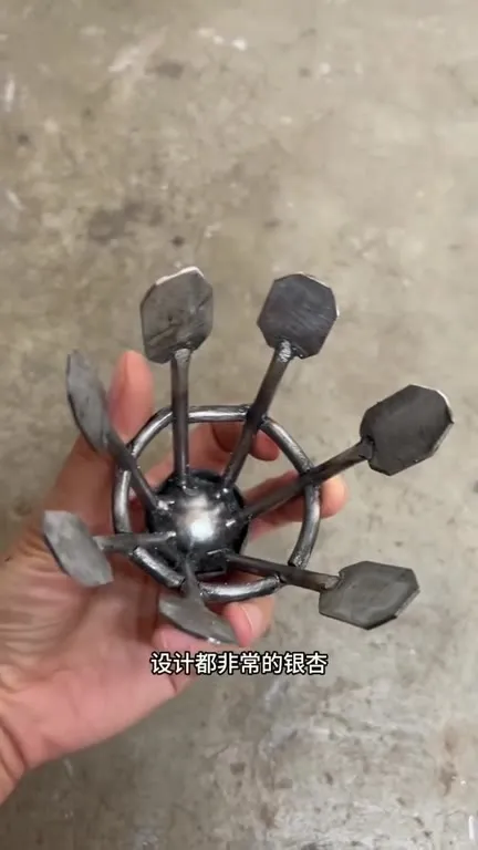 自制银杏球鞋足球测试