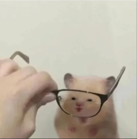 Хомяк в очках