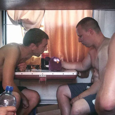 Серьёзный разговор с игрушкой