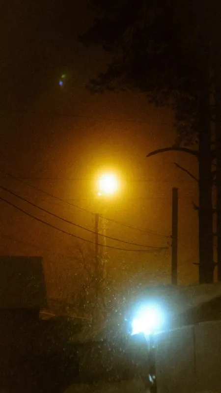 Ночная метель на улице