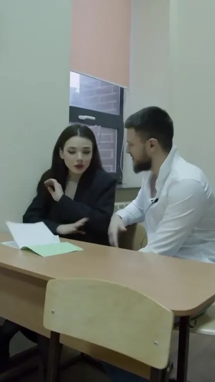 Неожиданный строгий наблюдатель