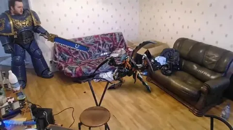 Космодесантник против паука