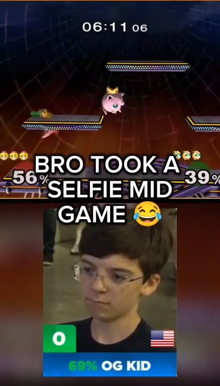 Bro took a selfie mid game