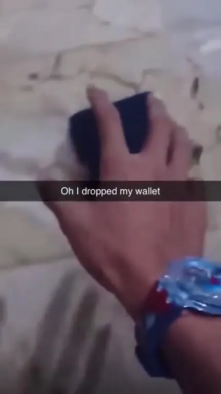 Dropped Wallet Turns Into a Light Show