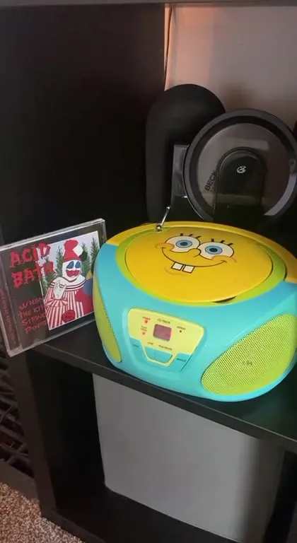 SpongeBob Plays Acid Bath