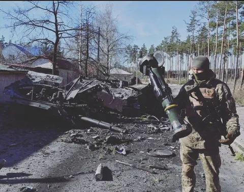 Украинский воин с NLAW