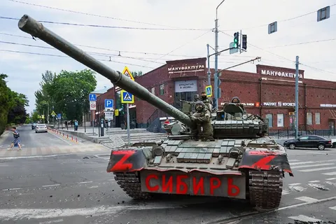 Танк с надписью «Сибирь»