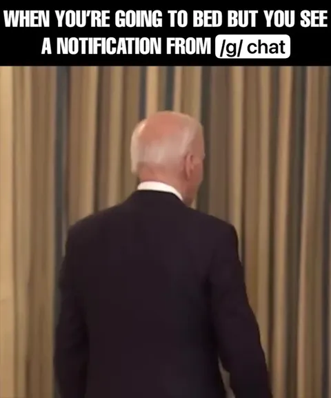 Late-Night /g/ Chat Notification