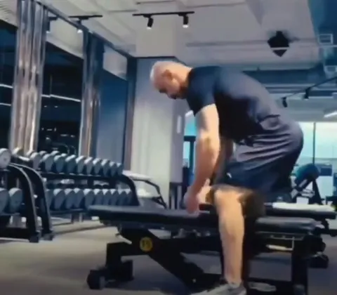 Неожиданная тренировка в спортзале