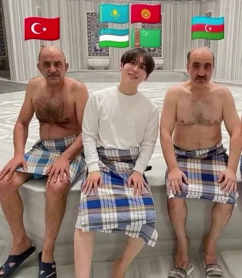 Гарем из флагов и саронгов