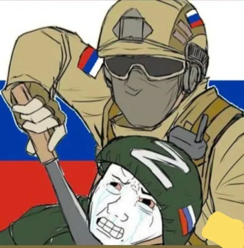 Русский солдат утешает плачущего