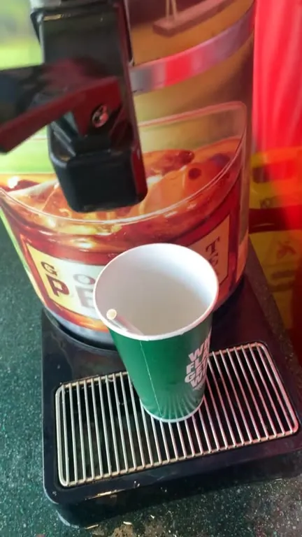 Tea Machine Sprays Everywhere