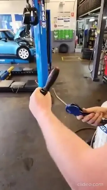 Отвёртка как электрическая зубная щётка