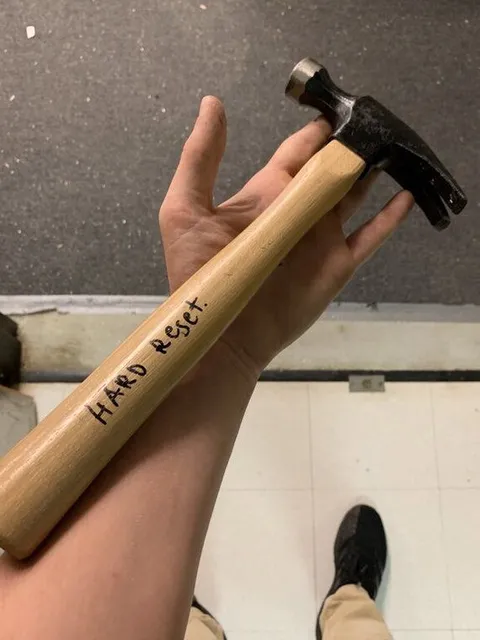 Hard Rest Hammer