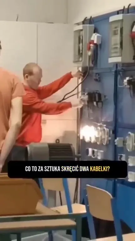 Tu są trzy fazy
