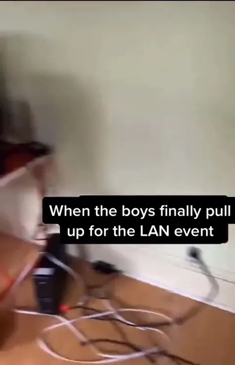 LAN Event Squad Pulls Up