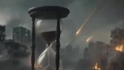 مثل عقاب فرود خواهیم آمد